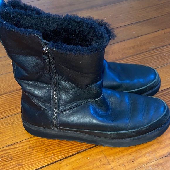 UGG Leather Boots | 11 black - Picture 4 of 11